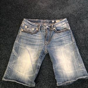 Miss Me boyfriend Bermuda shorts size 29